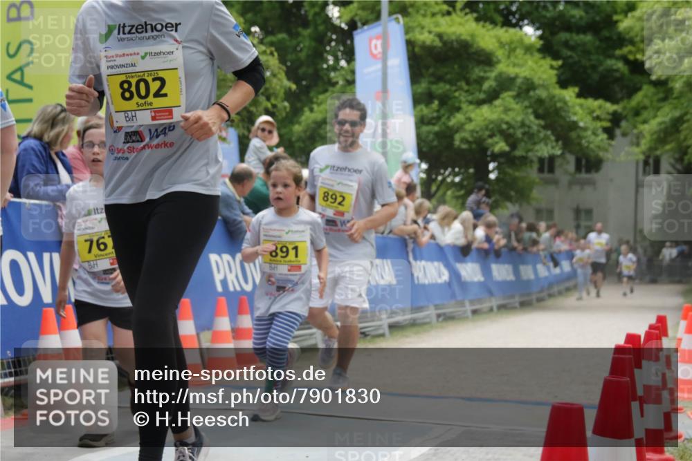 17.05.2025 - Störlauf H.Heesch http://msf.ph/oto/7901830 17.05.2025 14:15:32 Ziel 2025, 802, 761, 891, 892 meine-sportfotos.de