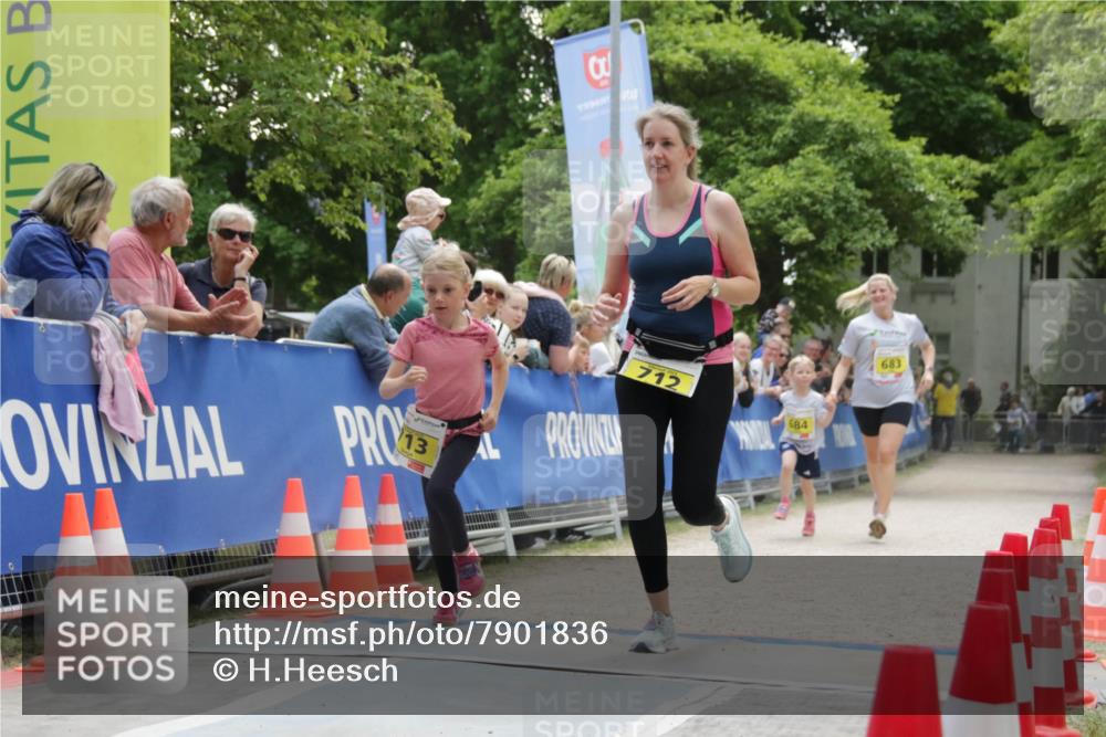 17.05.2025 - Störlauf H.Heesch http://msf.ph/oto/7901836 17.05.2025 14:15:50 Ziel 712, 684, 683 meine-sportfotos.de