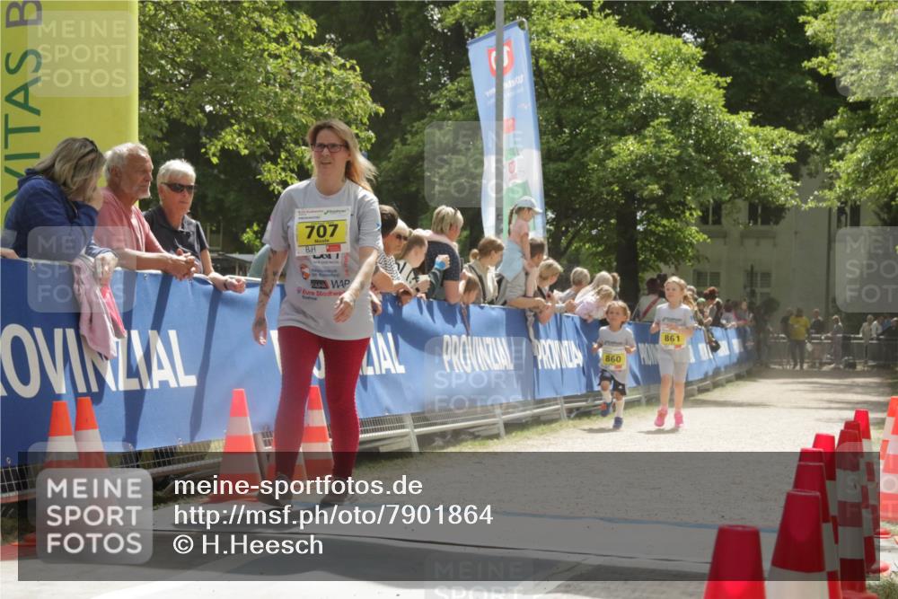 17.05.2025 - Störlauf H.Heesch http://msf.ph/oto/7901864 17.05.2025 14:16:19 Ziel 707, 199, 9310, 860, 861 meine-sportfotos.de