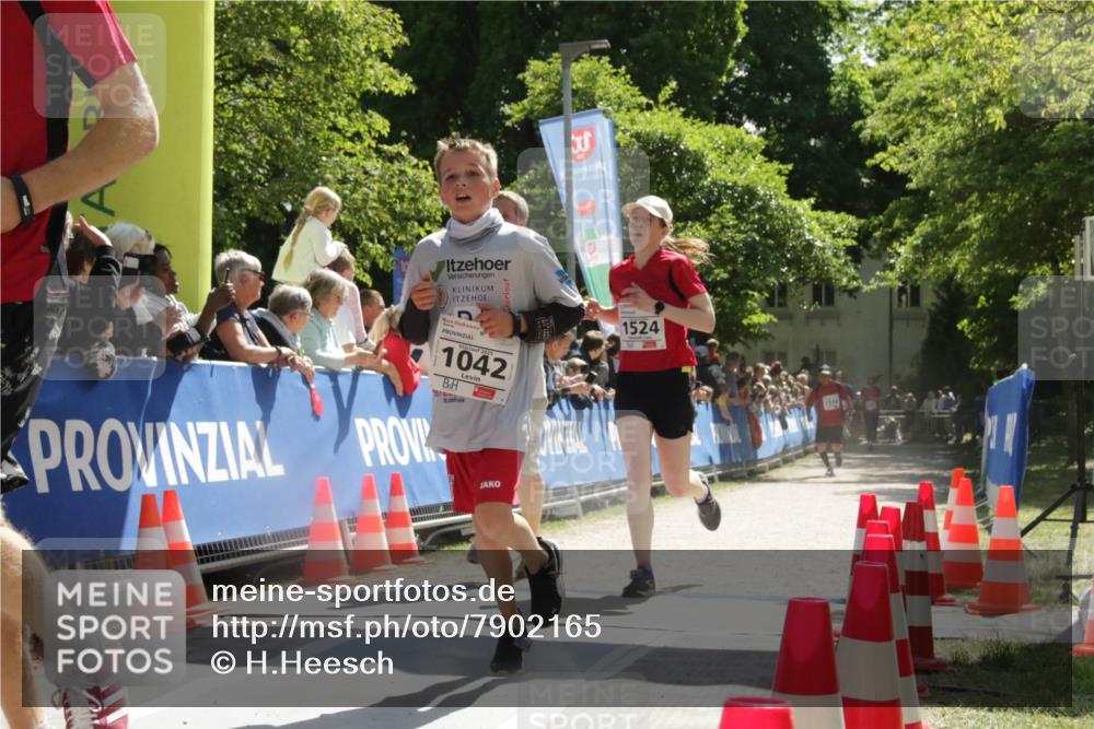 17.05.2025 - Störlauf H.Heesch http://msf.ph/oto/7902165 17.05.2025 14:42:48 Ziel 3, 1042, 1524 meine-sportfotos.de