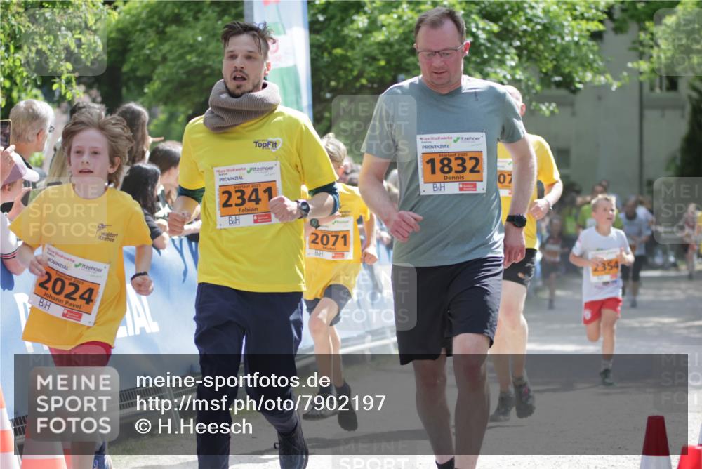 17.05.2025 - Störlauf H.Heesch http://msf.ph/oto/7902197 17.05.2025 15:28:52 Ziel 2025, 2024, 2025, 1832, 07, 2025, 2341, 2071, 2354 meine-sportfotos.de
