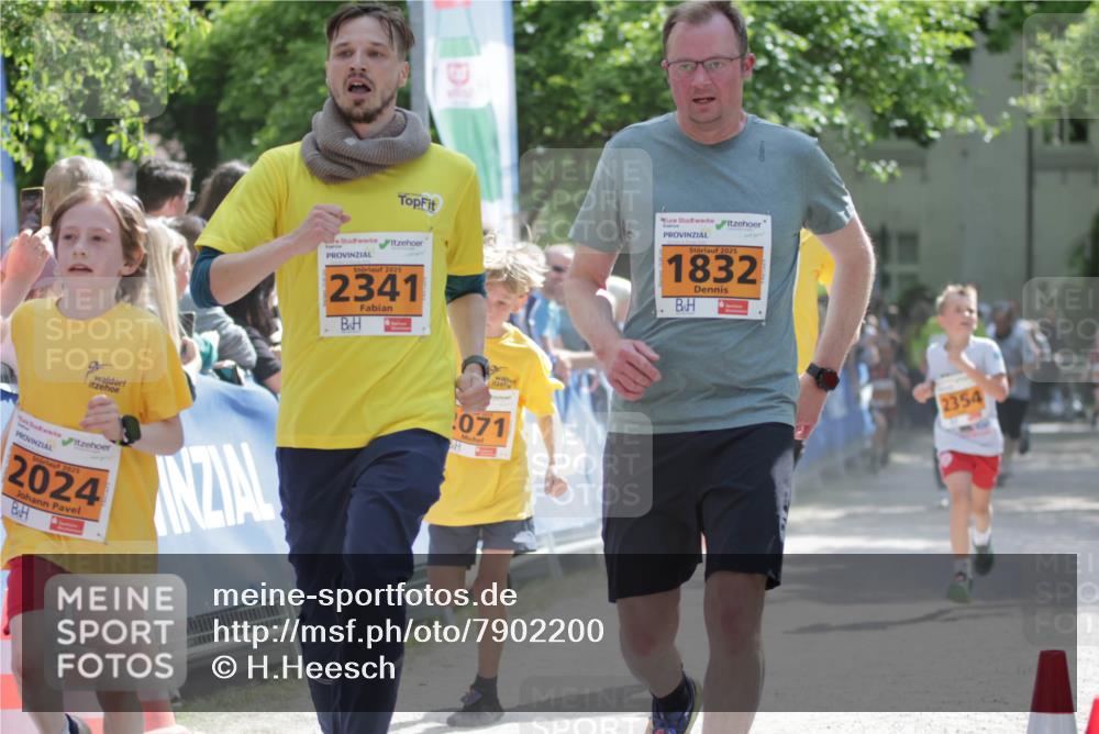 17.05.2025 - Störlauf H.Heesch http://msf.ph/oto/7902200 17.05.2025 15:28:52 Ziel 2025, 1832, 2025, 2341, 2025, 2024, 071, 2354 meine-sportfotos.de