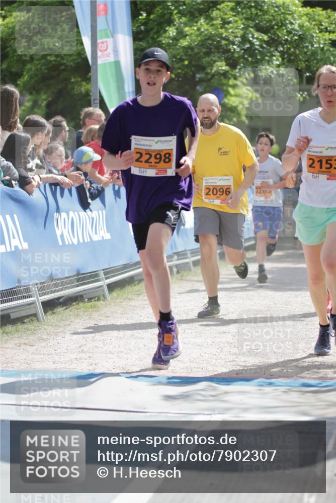17.05.2025 - Störlauf H.Heesch http://msf.ph/oto/7902307 17.05.2025 15:29:10 Ziel 2025, 2298, 2153, 2096, 220 meine-sportfotos.de