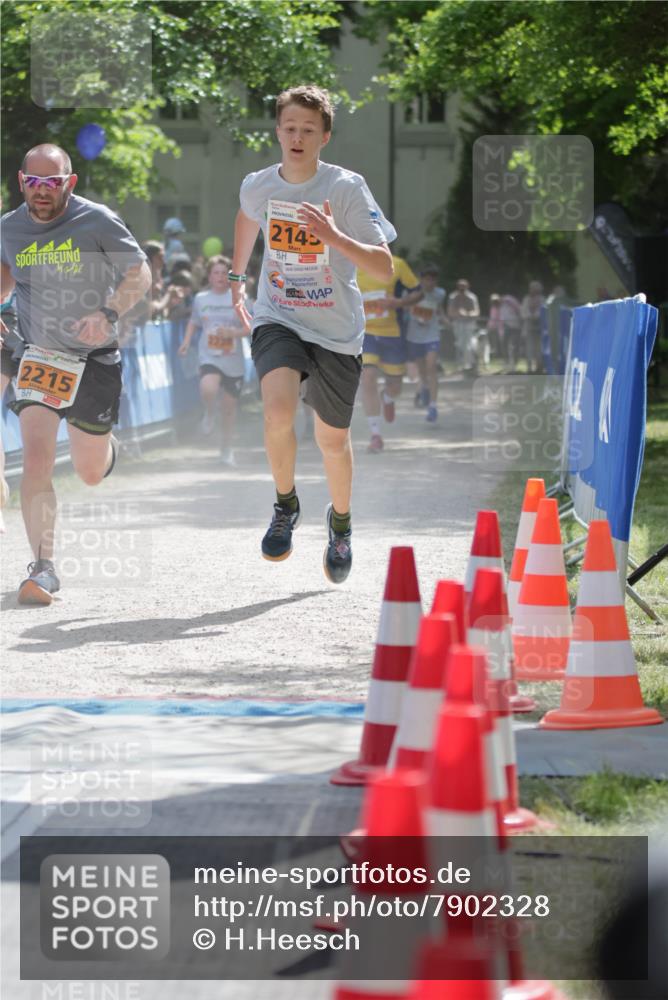 17.05.2025 - Störlauf H.Heesch http://msf.ph/oto/7902328 17.05.2025 15:29:14 Ziel 2145, 25, 2215 meine-sportfotos.de