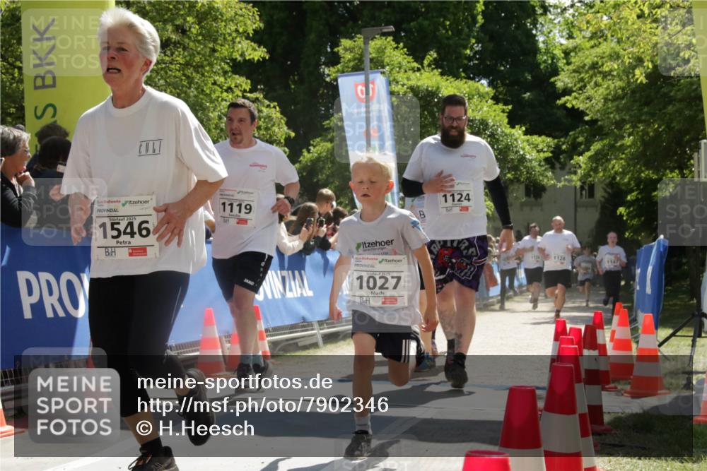 17.05.2025 - Störlauf H.Heesch http://msf.ph/oto/7902346 17.05.2025 14:45:45 Ziel 2025, 1546, 1119, 2025, 1027, 1124, 1124, 1128, 1147 meine-sportfotos.de