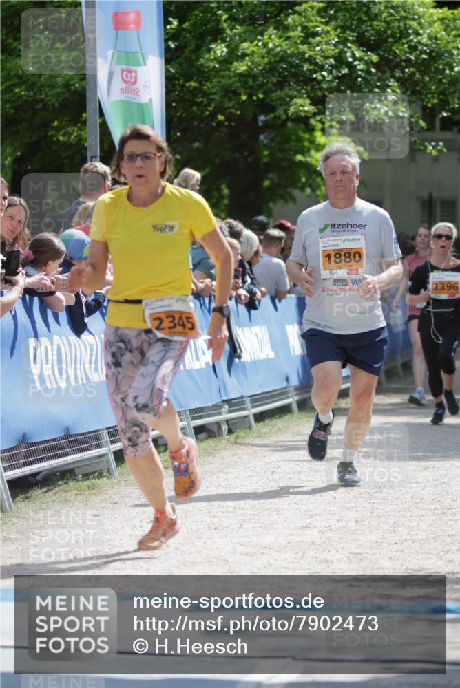 17.05.2025 - Störlauf H.Heesch http://msf.ph/oto/7902473 17.05.2025 15:29:49 Ziel 2, 1880, 2345, 2396 meine-sportfotos.de