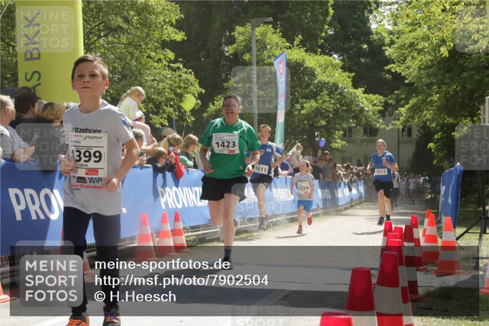 17.05.2025 - Störlauf H.Heesch http://msf.ph/oto/7902504 17.05.2025 14:47:00 Ziel 2025, 1399, 1423, 1611, 1439, 1612 meine-sportfotos.de
