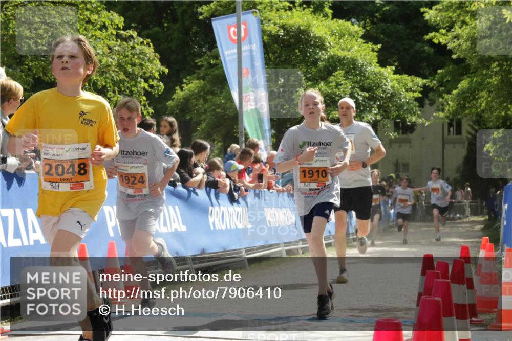 17.05.2025 - Störlauf H.Heesch http://msf.ph/oto/7906410 17.05.2025 15:27:41 Ziel 2025, 2048, 1924, 1910 meine-sportfotos.de