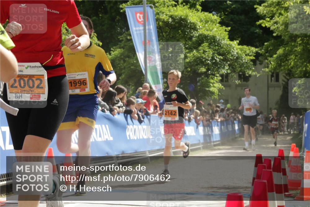 17.05.2025 - Störlauf H.Heesch http://msf.ph/oto/7906462 17.05.2025 15:28:13 Ziel 2025, 2002, 1996, 2142 meine-sportfotos.de