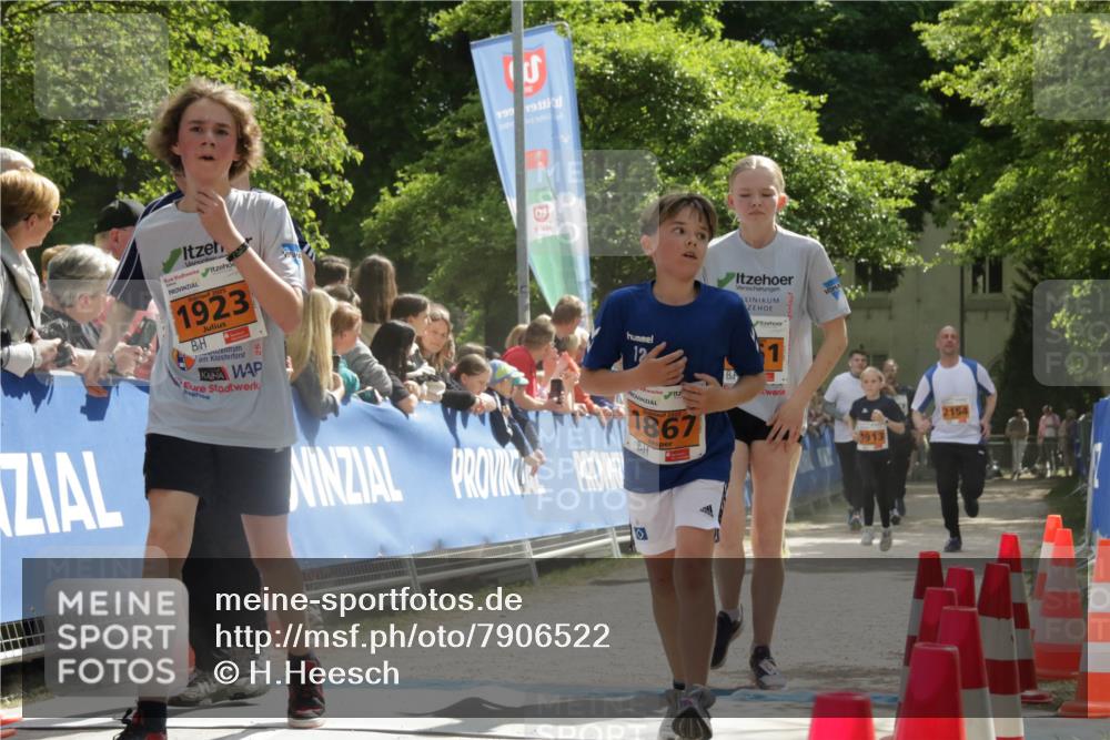 17.05.2025 - Störlauf H.Heesch http://msf.ph/oto/7906522 17.05.2025 15:28:38 Ziel 199, 9, 2025, 1923, 1867, 2154, 913 meine-sportfotos.de
