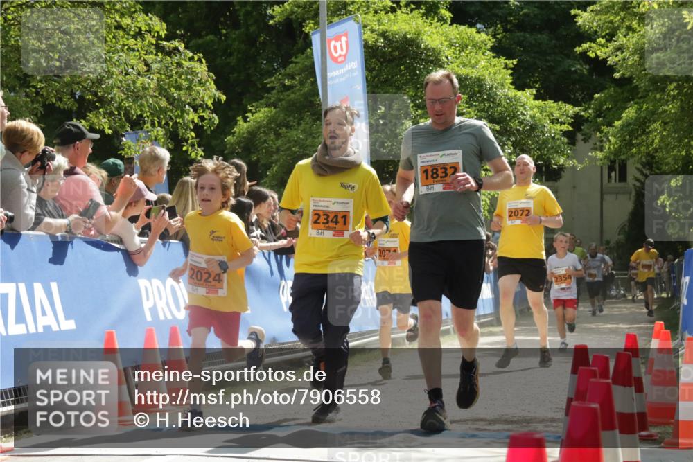 17.05.2025 - Störlauf H.Heesch http://msf.ph/oto/7906558 17.05.2025 15:28:51 Ziel 2024, 3, 998, 1832, 2341, 2072, 2354 meine-sportfotos.de