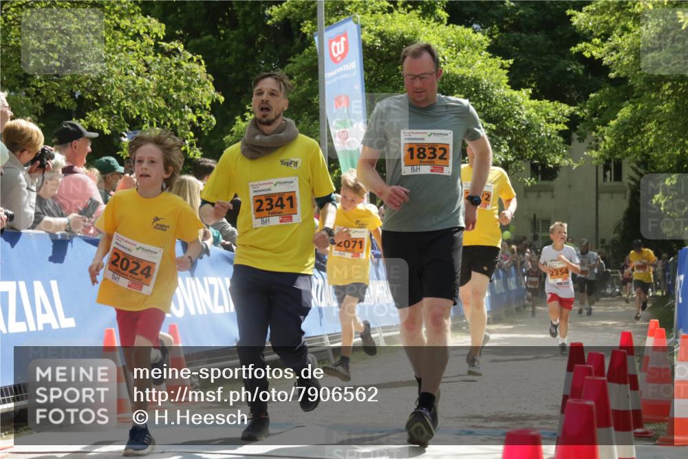 17.05.2025 - Störlauf H.Heesch http://msf.ph/oto/7906562 17.05.2025 15:28:52 Ziel 3, 2341, 2024, 12, 2071, 2025, 1832, 2354 meine-sportfotos.de