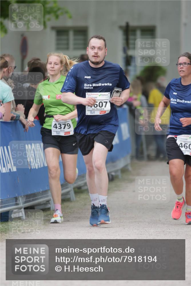17.05.2025 - Störlauf H.Heesch http://msf.ph/oto/7918194 17.05.2025 19:08:43 Ziel 4379, 2025, 607, 2, 460 meine-sportfotos.de