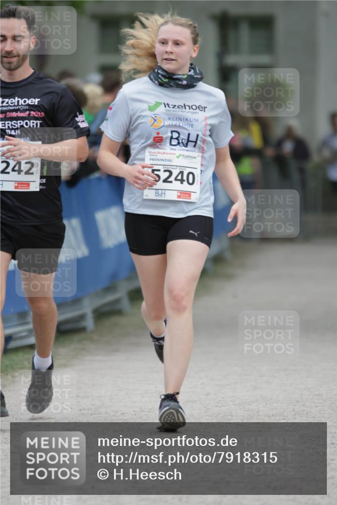 17.05.2025 - Störlauf H.Heesch http://msf.ph/oto/7918315 17.05.2025 19:09:12 Ziel 2019, 242, 2025, 5240 meine-sportfotos.de