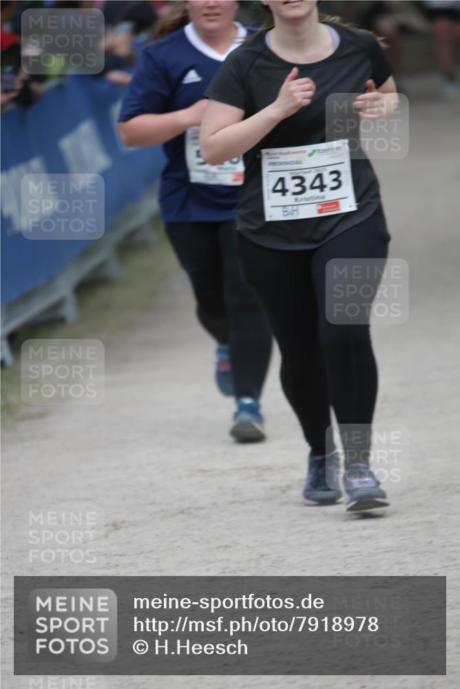17.05.2025 - Störlauf H.Heesch http://msf.ph/oto/7918978 17.05.2025 19:11:54 Ziel 4343 meine-sportfotos.de