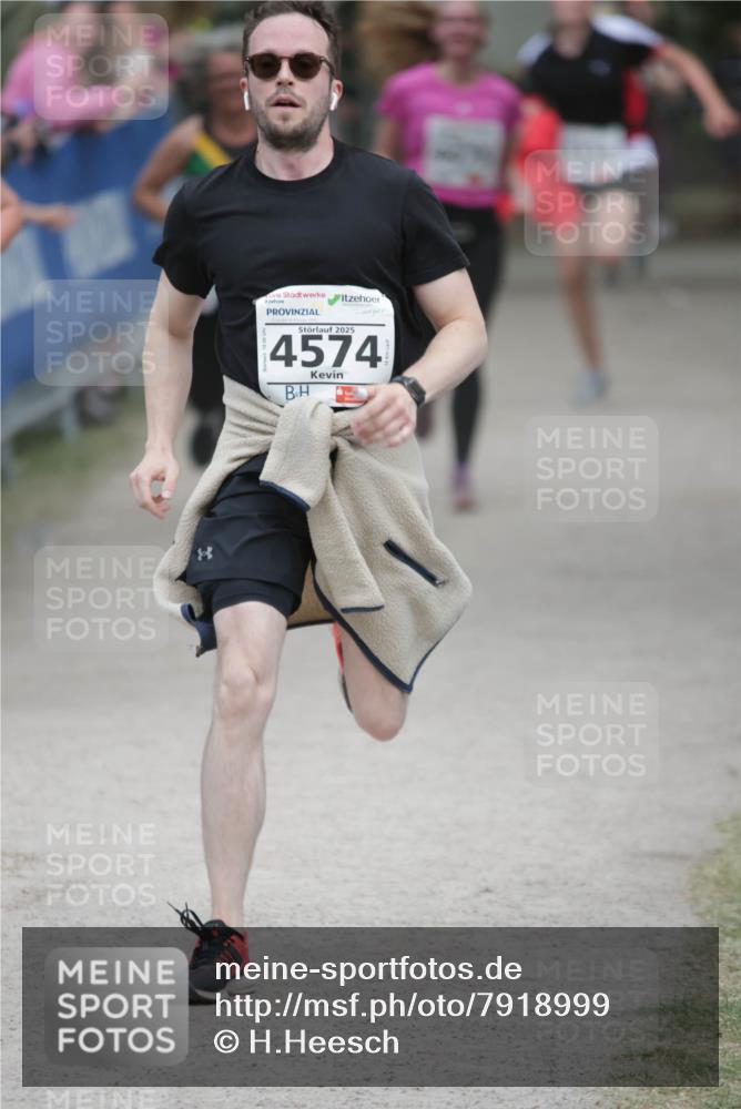 17.05.2025 - Störlauf H.Heesch http://msf.ph/oto/7918999 17.05.2025 19:12:02 Ziel 19, 2025, 4574 meine-sportfotos.de