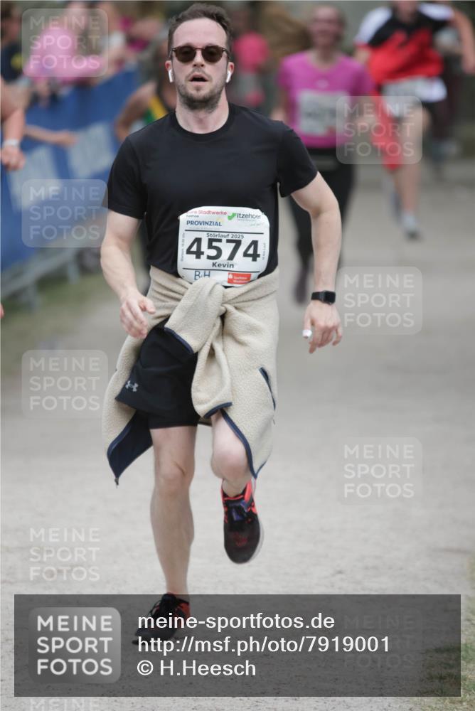 17.05.2025 - Störlauf H.Heesch http://msf.ph/oto/7919001 17.05.2025 19:12:03 Ziel 2025, 4574 meine-sportfotos.de