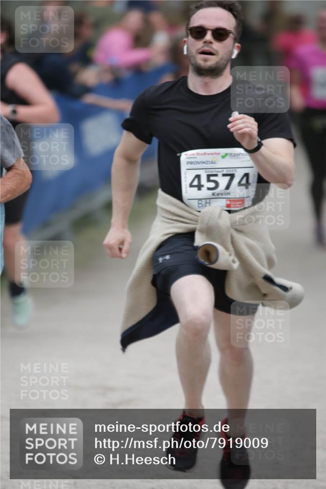 17.05.2025 - Störlauf H.Heesch http://msf.ph/oto/7919009 17.05.2025 19:12:03 Ziel 2025, 4574 meine-sportfotos.de