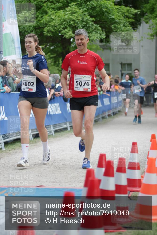 17.05.2025 - Störlauf H.Heesch http://msf.ph/oto/7919049 17.05.2025 19:00:30 Ziel 4602, 5076, 5836 meine-sportfotos.de