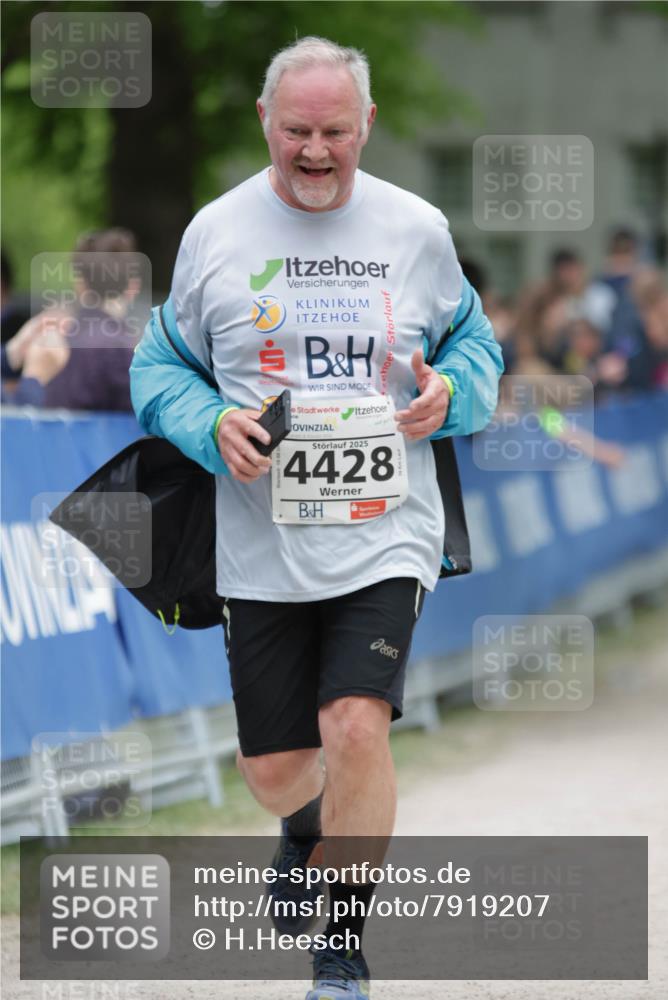 17.05.2025 - Störlauf H.Heesch http://msf.ph/oto/7919207 17.05.2025 19:13:22 Ziel 2025, 4428 meine-sportfotos.de