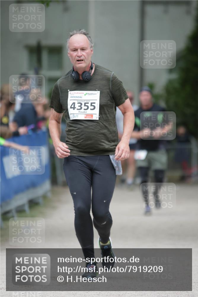 17.05.2025 - Störlauf H.Heesch http://msf.ph/oto/7919209 17.05.2025 19:13:30 Ziel 2025, 4355 meine-sportfotos.de