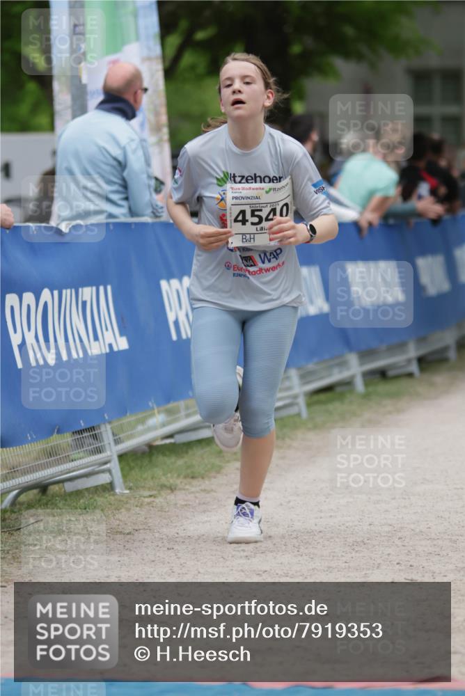 17.05.2025 - Störlauf H.Heesch http://msf.ph/oto/7919353 17.05.2025 19:14:48 Ziel 2025, 4540 meine-sportfotos.de
