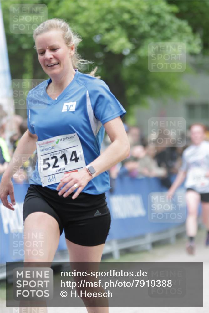 17.05.2025 - Störlauf H.Heesch http://msf.ph/oto/7919388 17.05.2025 19:01:10 Ziel 2025, 5214 meine-sportfotos.de