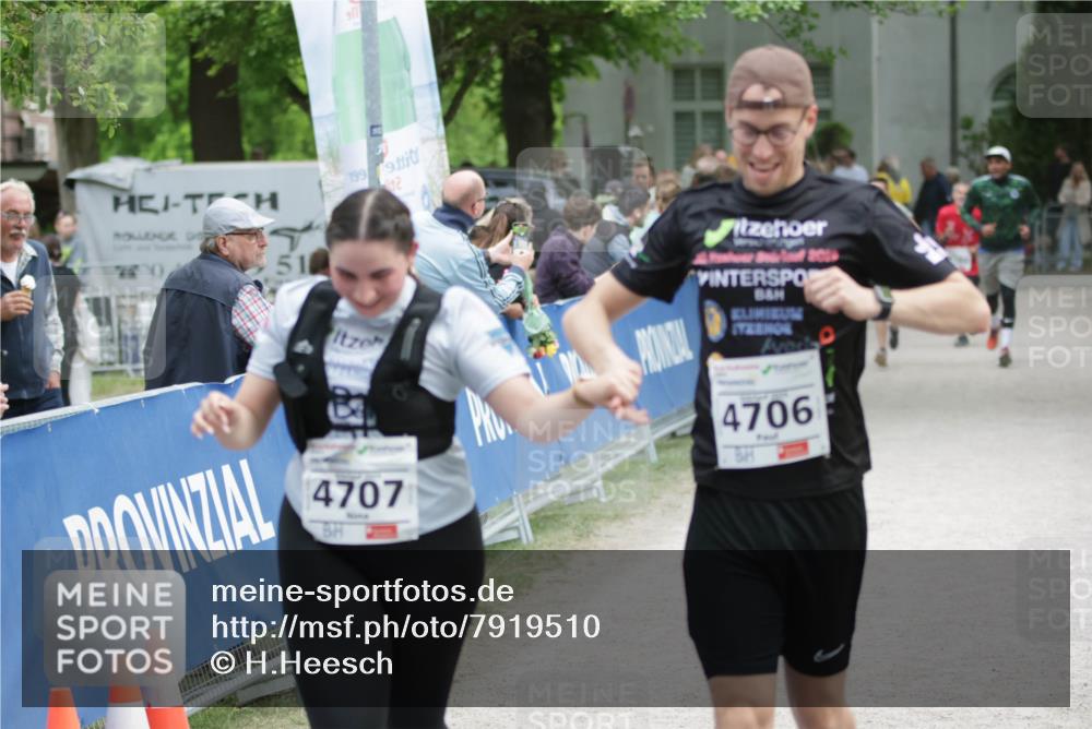 17.05.2025 - Störlauf H.Heesch http://msf.ph/oto/7919510 17.05.2025 19:16:39 Ziel 780, 6, 199, 9, 12, 51, 4707, 70, 4706 meine-sportfotos.de