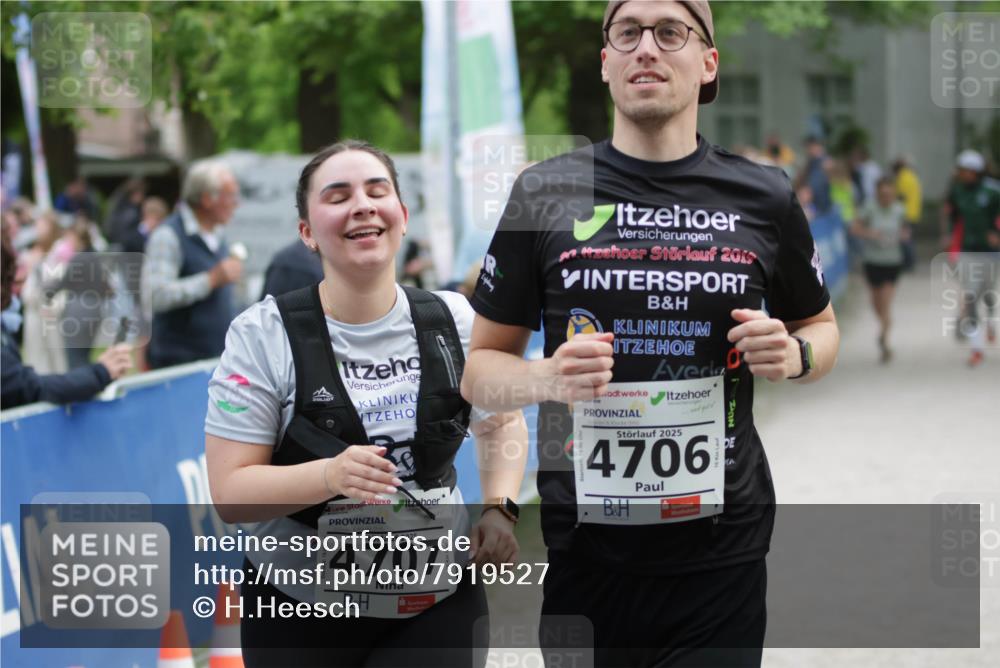 17.05.2025 - Störlauf H.Heesch http://msf.ph/oto/7919527 17.05.2025 19:16:41 Ziel 2025, 4707, 201, 2025, 4706 meine-sportfotos.de