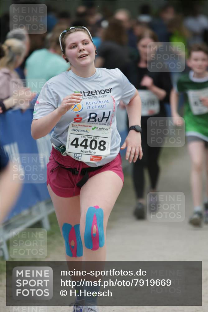 17.05.2025 - Störlauf H.Heesch http://msf.ph/oto/7919669 17.05.2025 19:18:02 Ziel 1600, 2025, 4408 meine-sportfotos.de