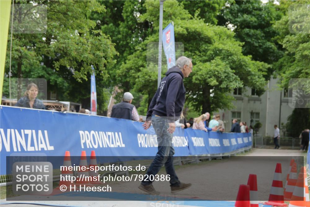 17.05.2025 - Störlauf H.Heesch http://msf.ph/oto/7920386 17.05.2025 19:19:23 Ziel  meine-sportfotos.de