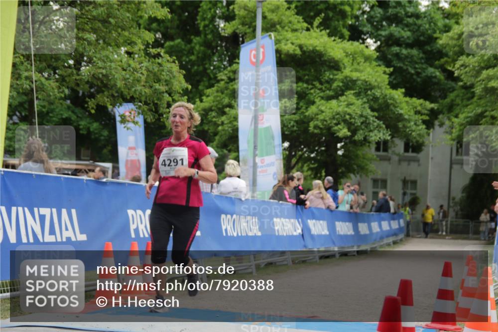 17.05.2025 - Störlauf H.Heesch http://msf.ph/oto/7920388 17.05.2025 19:20:43 Ziel 4291, 0, 2 meine-sportfotos.de