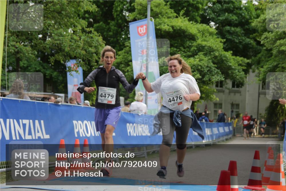17.05.2025 - Störlauf H.Heesch http://msf.ph/oto/7920409 17.05.2025 19:21:35 Ziel 4479, 4476 meine-sportfotos.de