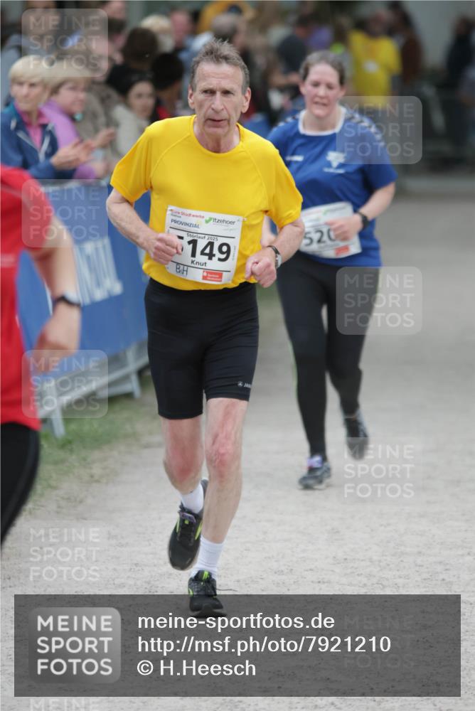 17.05.2025 - Störlauf H.Heesch http://msf.ph/oto/7921210 17.05.2025 19:06:28 Ziel 520, 2025, 149 meine-sportfotos.de