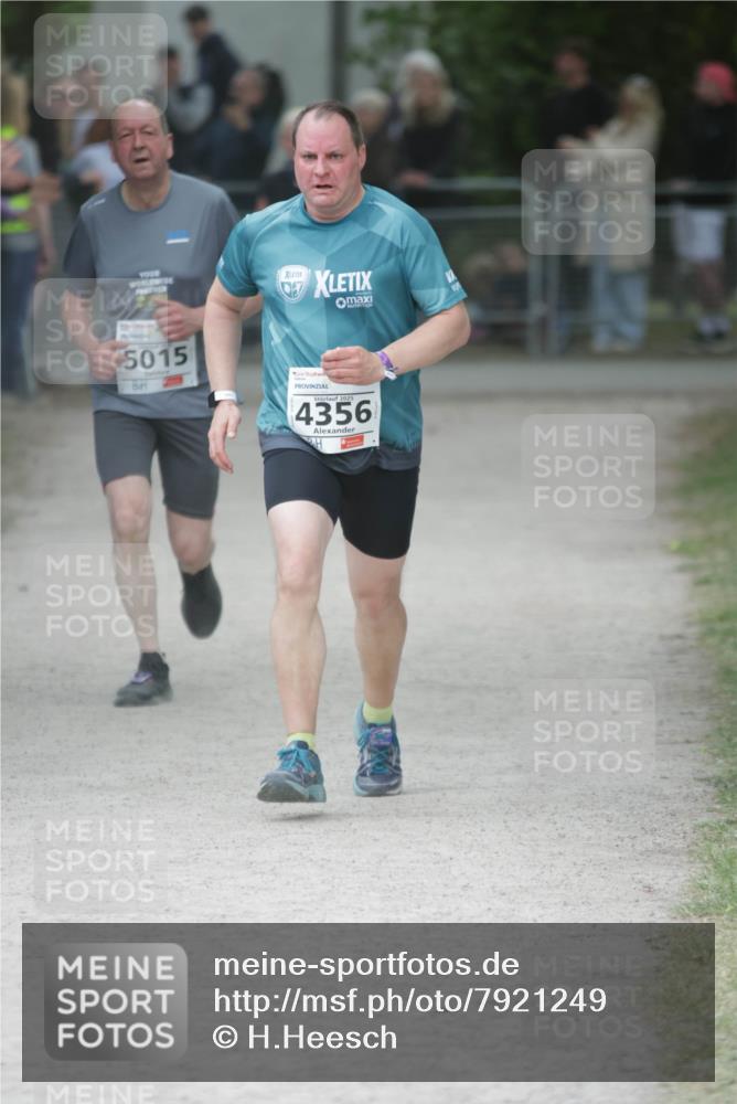 17.05.2025 - Störlauf H.Heesch http://msf.ph/oto/7921249 17.05.2025 19:06:45 Ziel 5015, 2025, 4356 meine-sportfotos.de