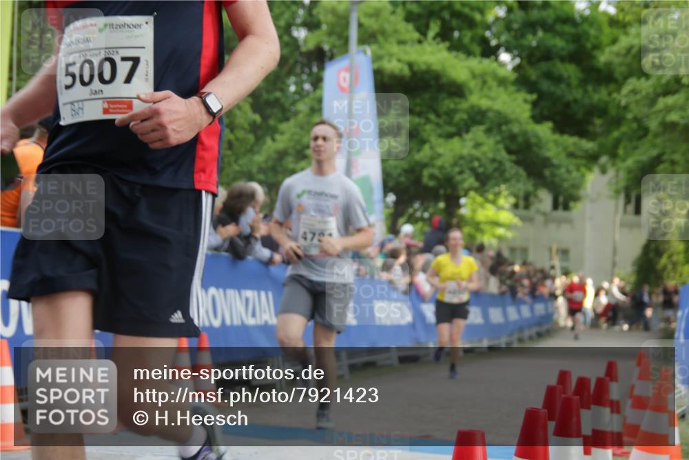 17.05.2025 - Störlauf H.Heesch http://msf.ph/oto/7921423 17.05.2025 18:57:55 Ziel 2025, 5007, 472 meine-sportfotos.de