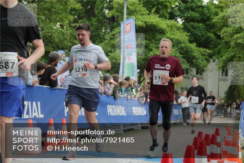 17.05.2025 - Störlauf H.Heesch http://msf.ph/oto/7921465 17.05.2025 18:58:47 Ziel 2025, 687, 5216, 51, 4263 meine-sportfotos.de