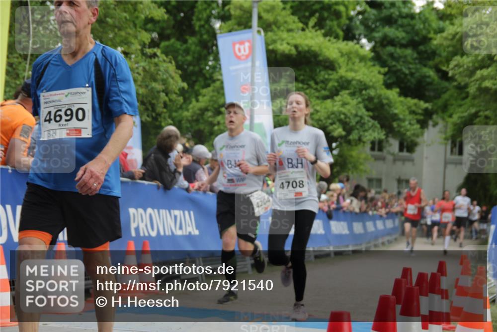 17.05.2025 - Störlauf H.Heesch http://msf.ph/oto/7921540 17.05.2025 19:00:00 Ziel 2025, 4690, 4204, 4708 meine-sportfotos.de