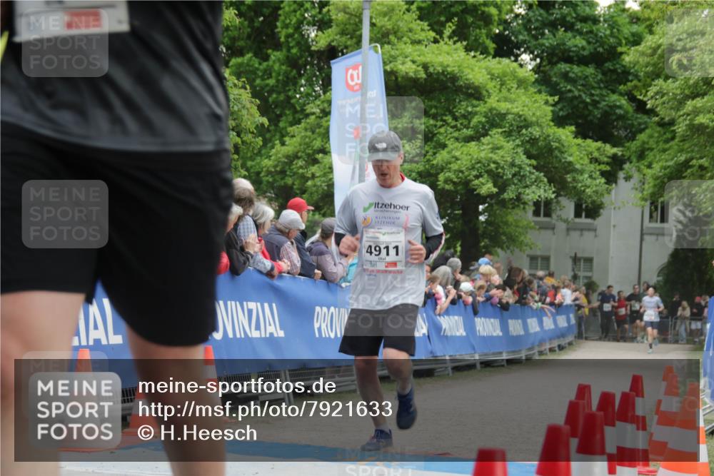 17.05.2025 - Störlauf H.Heesch http://msf.ph/oto/7921633 17.05.2025 19:02:01 Ziel 3, 1992, 4911 meine-sportfotos.de