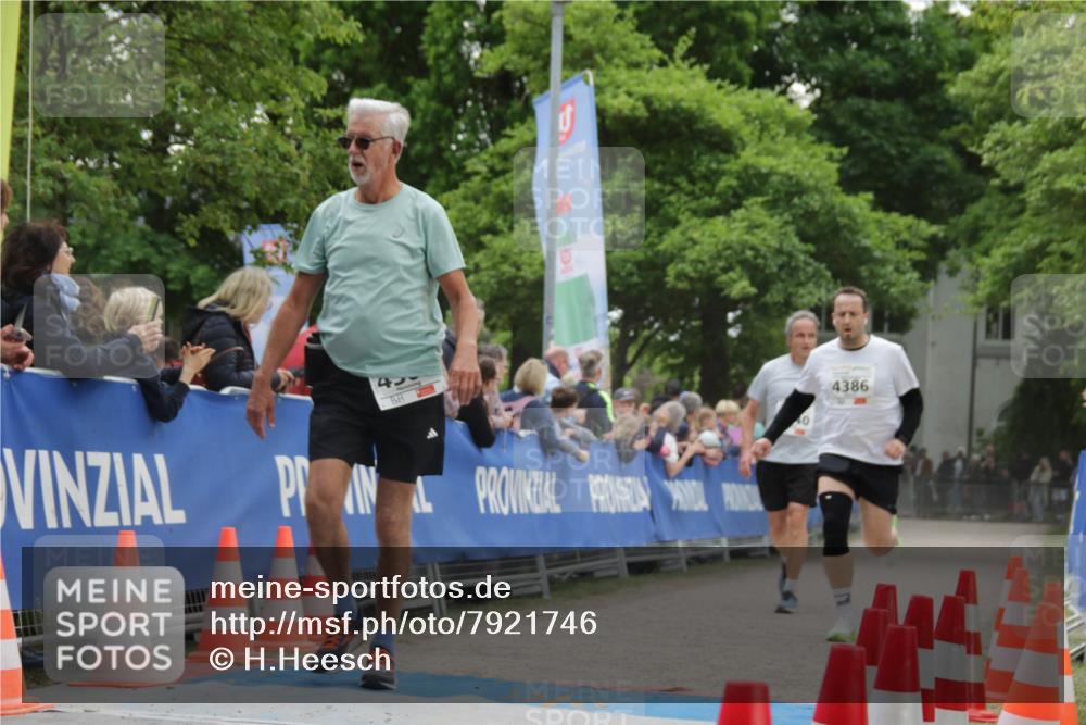 17.05.2025 - Störlauf H.Heesch http://msf.ph/oto/7921746 17.05.2025 19:05:05 Ziel 4386 meine-sportfotos.de