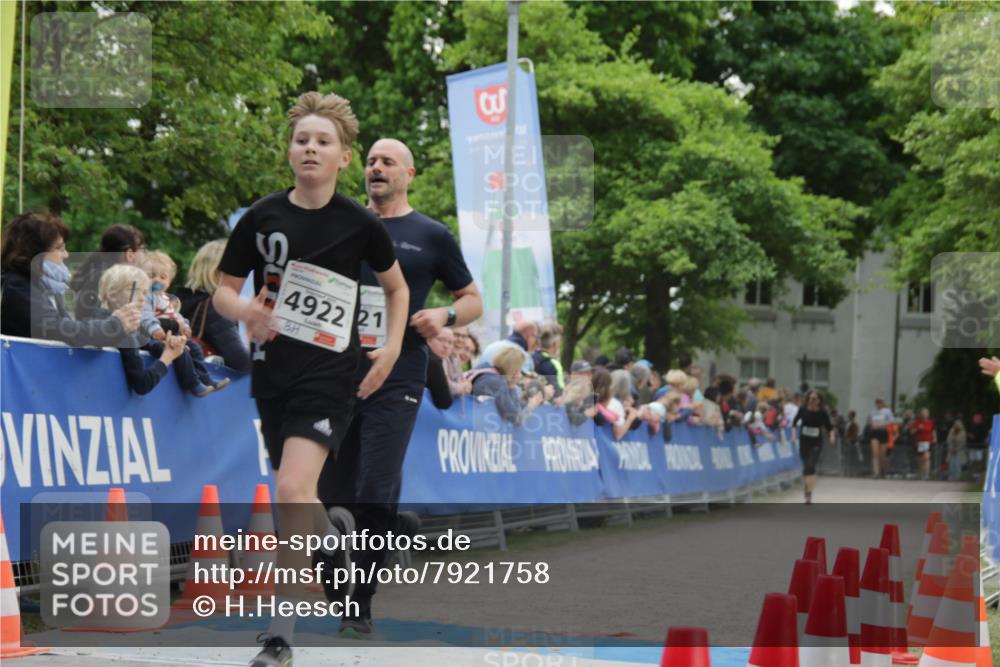 17.05.2025 - Störlauf H.Heesch http://msf.ph/oto/7921758 17.05.2025 19:05:32 Ziel 4922, 21 meine-sportfotos.de