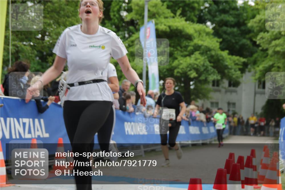 17.05.2025 - Störlauf H.Heesch http://msf.ph/oto/7921779 17.05.2025 19:06:16 Ziel  meine-sportfotos.de