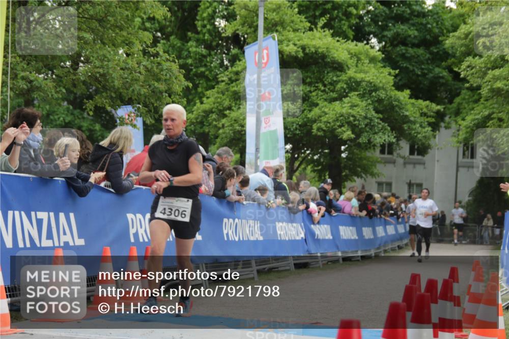 17.05.2025 - Störlauf H.Heesch http://msf.ph/oto/7921798 17.05.2025 19:06:55 Ziel 4306, 104 meine-sportfotos.de