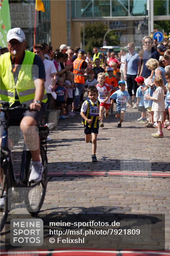 13.06.2025 - Holstenköstenlauf Felixshl http://msf.ph/oto/7921809 13.06.2025 15:01:57 Laufen  meine-sportfotos.de