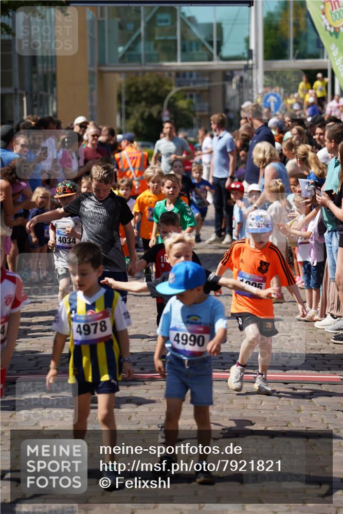 13.06.2025 - Holstenköstenlauf Felixshl http://msf.ph/oto/7921821 13.06.2025 15:02:01 Laufen  meine-sportfotos.de