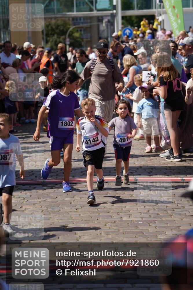 13.06.2025 - Holstenköstenlauf Felixshl http://msf.ph/oto/7921860 13.06.2025 15:02:22 Laufen  meine-sportfotos.de