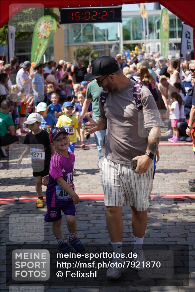 13.06.2025 - Holstenköstenlauf Felixshl http://msf.ph/oto/7921870 13.06.2025 15:02:26 Laufen  meine-sportfotos.de