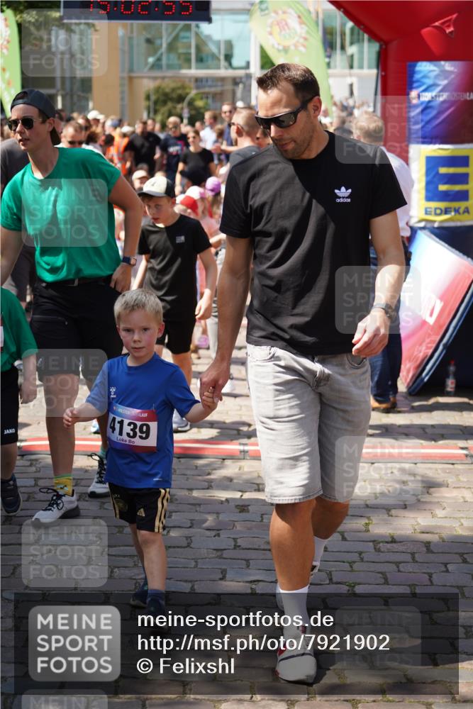 13.06.2025 - Holstenköstenlauf Felixshl http://msf.ph/oto/7921902 13.06.2025 15:02:55 Laufen  meine-sportfotos.de