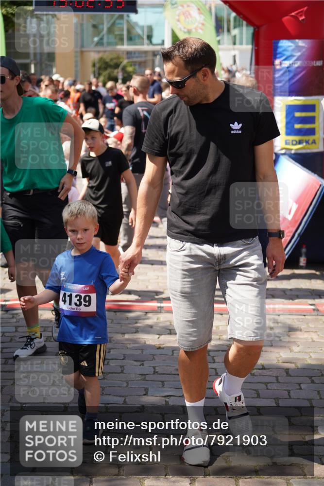 13.06.2025 - Holstenköstenlauf Felixshl http://msf.ph/oto/7921903 13.06.2025 15:02:55 Laufen  meine-sportfotos.de