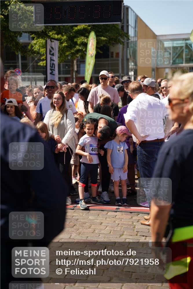 13.06.2025 - Holstenköstenlauf Felixshl http://msf.ph/oto/7921958 13.06.2025 15:05:31 Laufen  meine-sportfotos.de